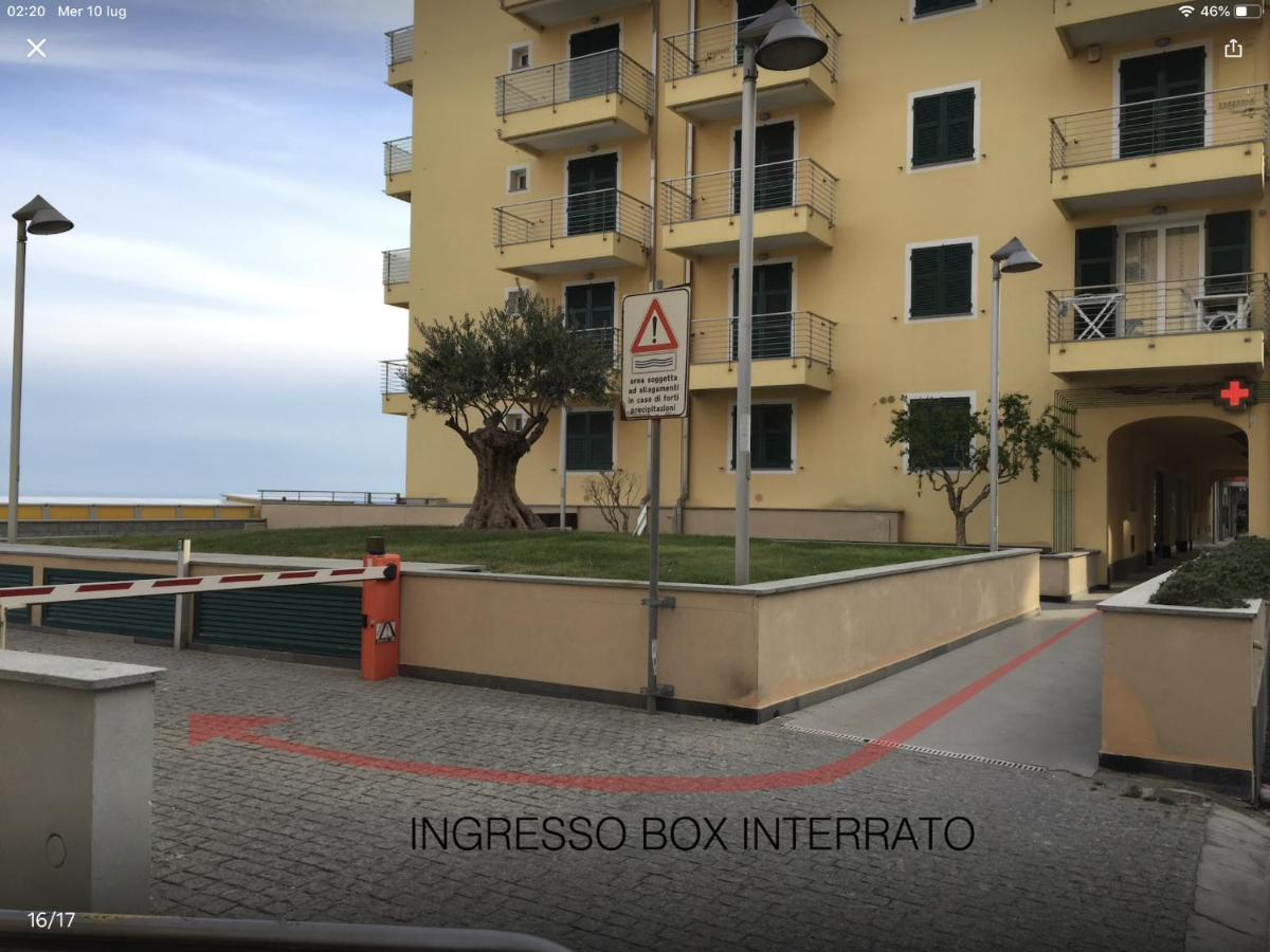 Babyaccommodation Family Sea & Box Pietra Ligure Exterior foto